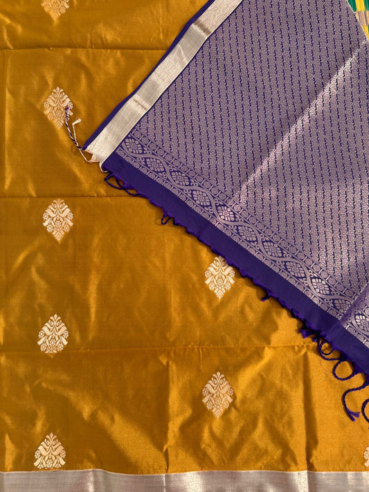Traditional Semi Silk Saree with Contrast Border & Pallu