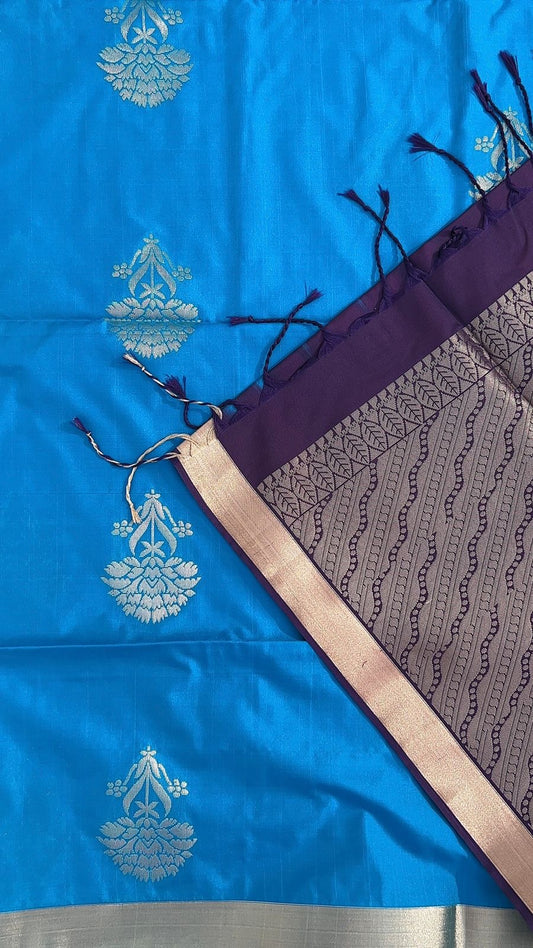 Traditional Semi Silk Saree with Contrast Border & Pallu