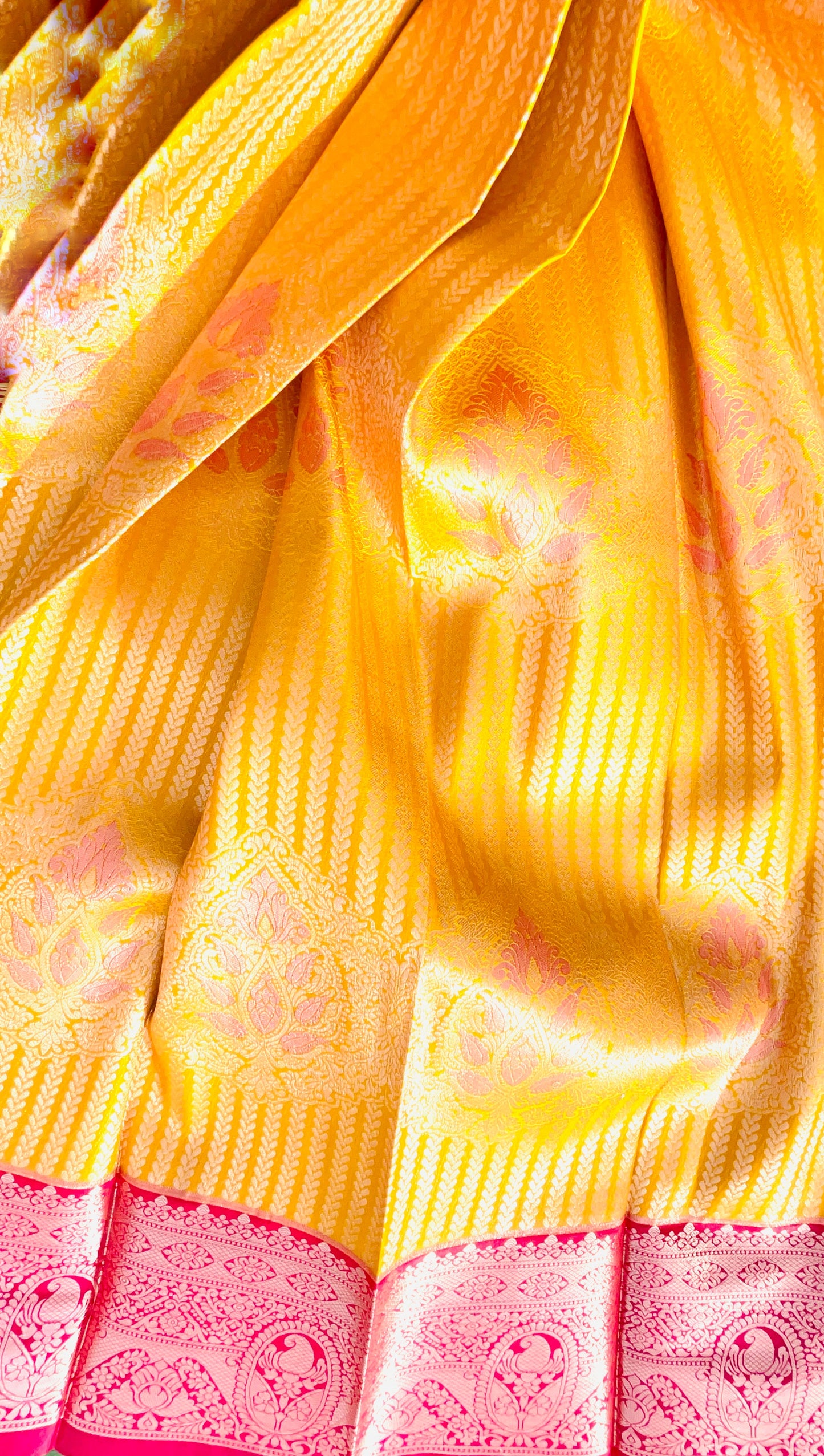 SEMI SILKS