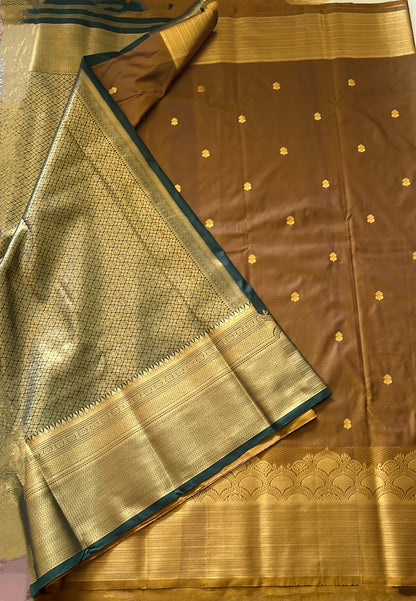Traditional Semi Silk Saree with Contrast Border & Pallu