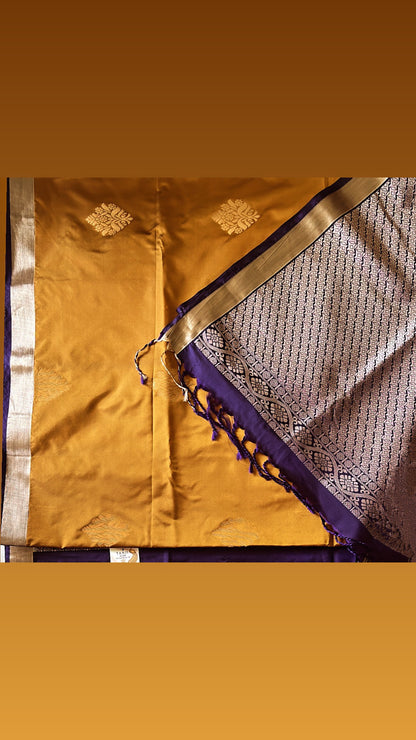 Traditional Semi Silk Saree with Contrast Border & Pallu