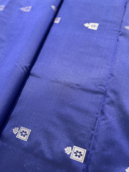 Traditional Semi Silk Saree with Contrast Border & Pallu